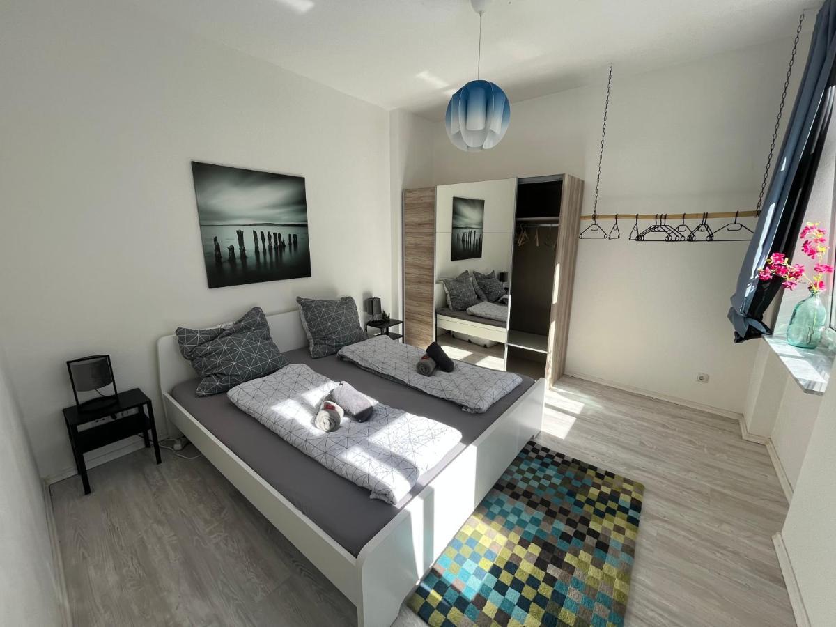 Grosszuegige Wohnung, Top-Lage Auf Dem Werder, Max 4 Personen Magdeburgo Esterno foto